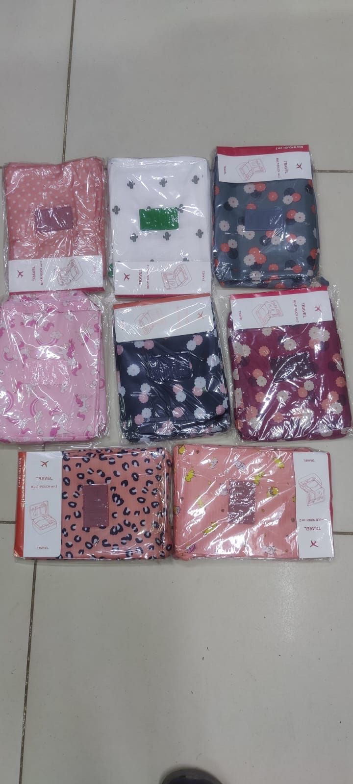 *Travel Multi Pouch (Random Colours)