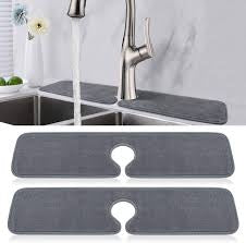 Kitchen faucet splash pad