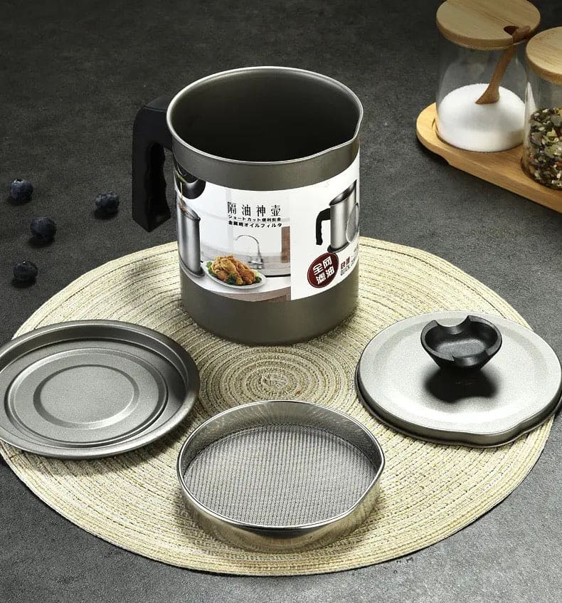 Stainless steel oil filter pot